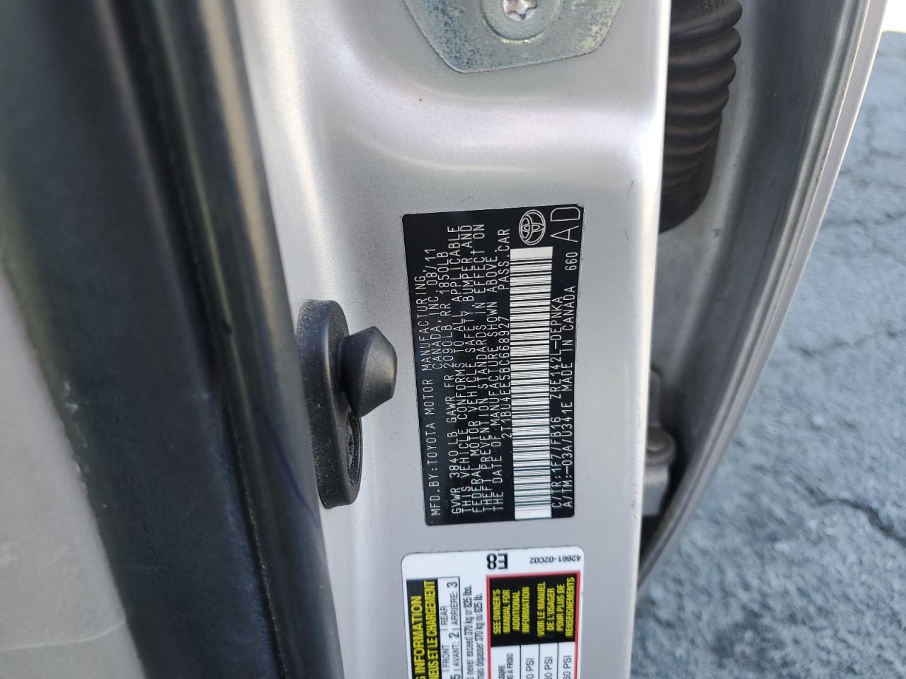 2011 Toyota Corolla Base VIN: 2T1BU4EE5BC668927 Lot: 82002015