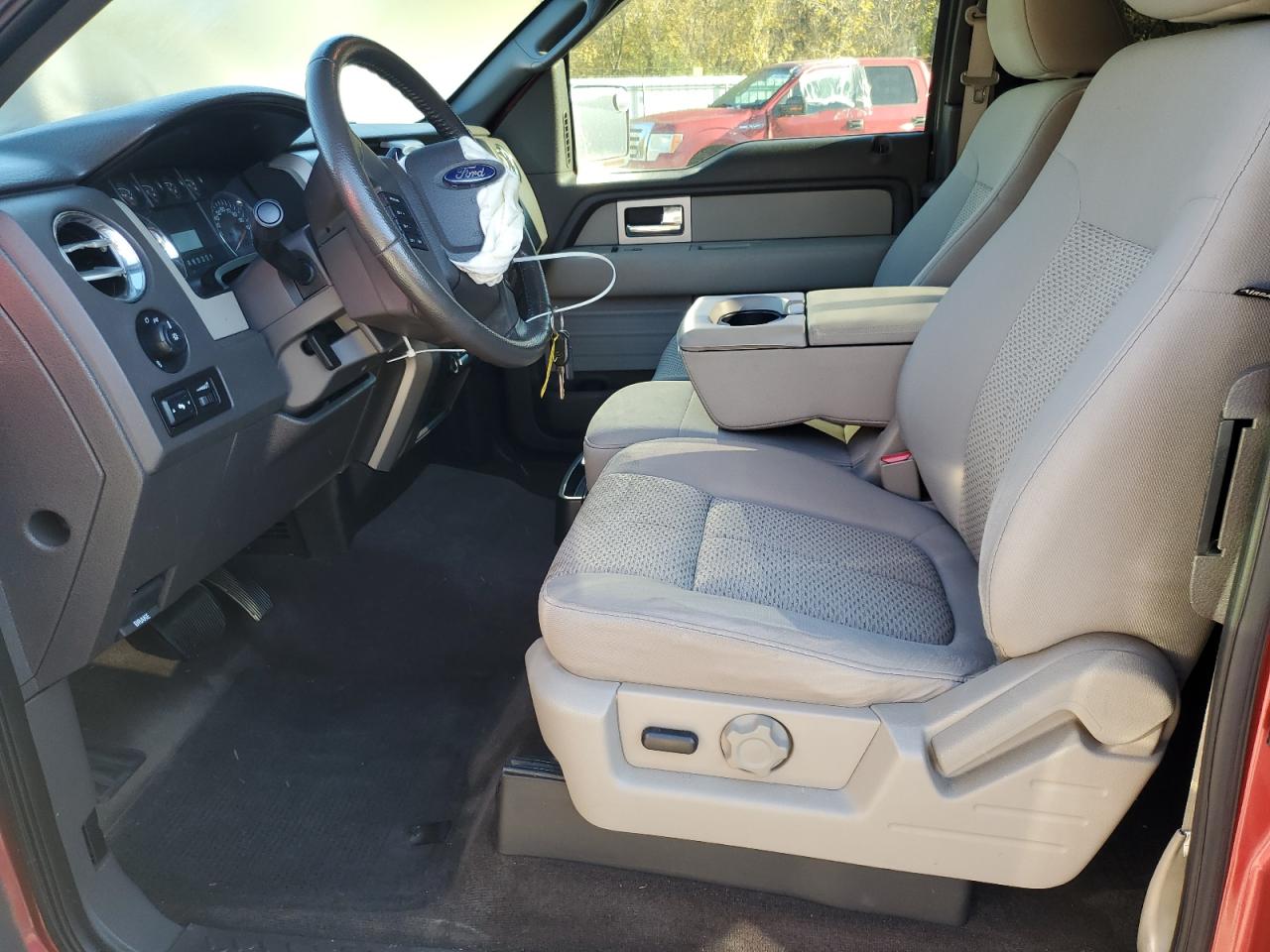 2010 Ford F150 Super Cab VIN: 1FTFX1EV1AFB38824 Lot: 89832015