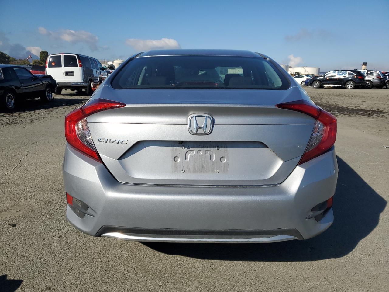 2019 Honda Civic Lx VIN: 19XFC2F61KE200114 Lot: 86826175