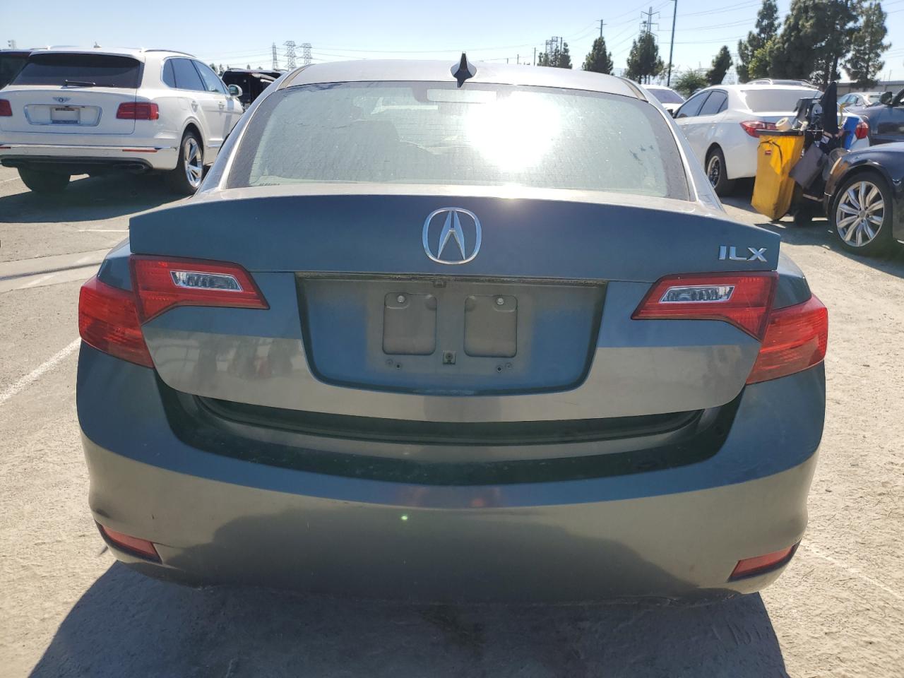 2013 Acura Ilx 24 Premium VIN: 19VDE2E54DE000169 Lot: 82574815