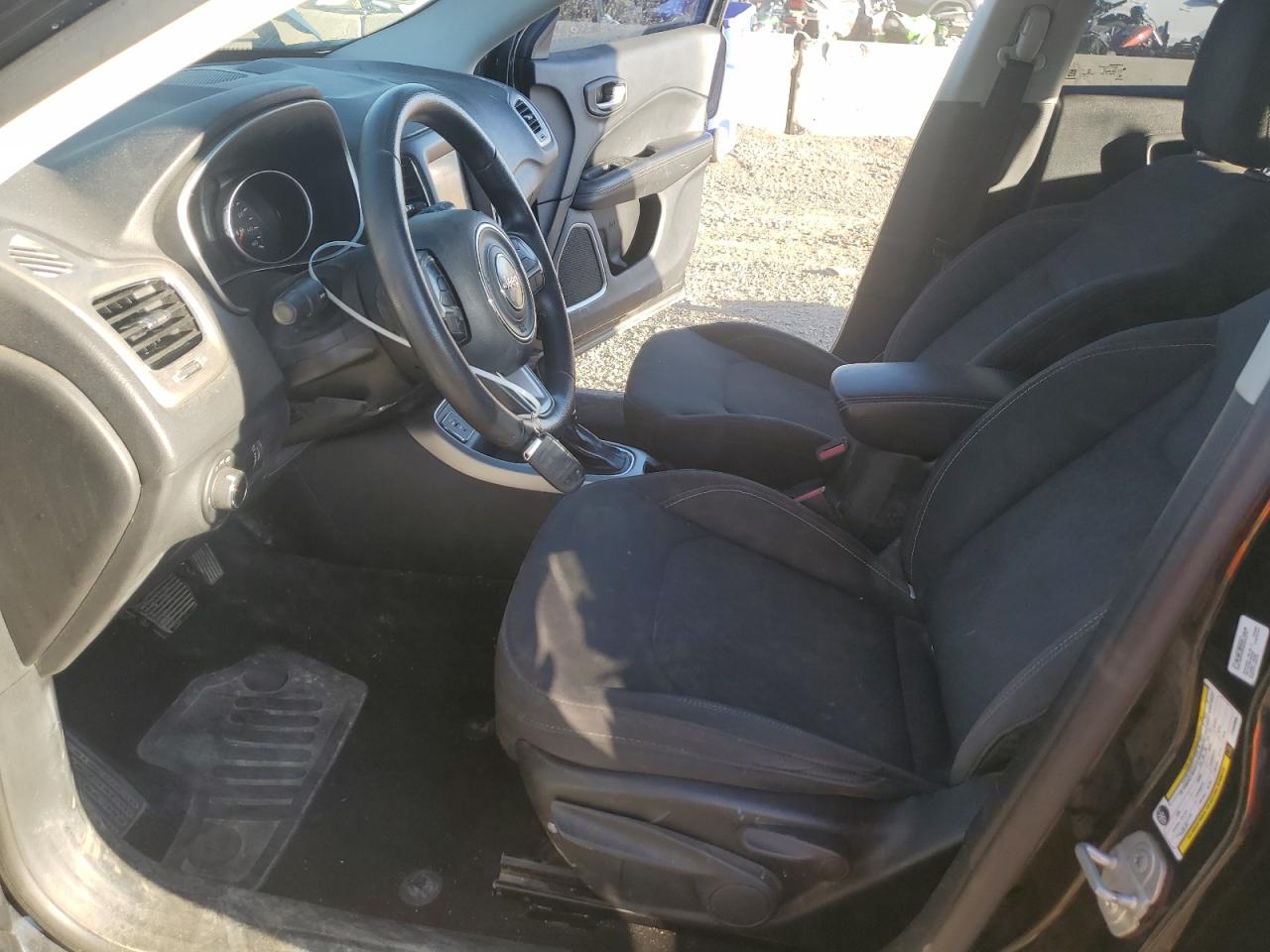 2018 Jeep Compass Sport VIN: 3C4NJCAB6JT328905 Lot: 86239285