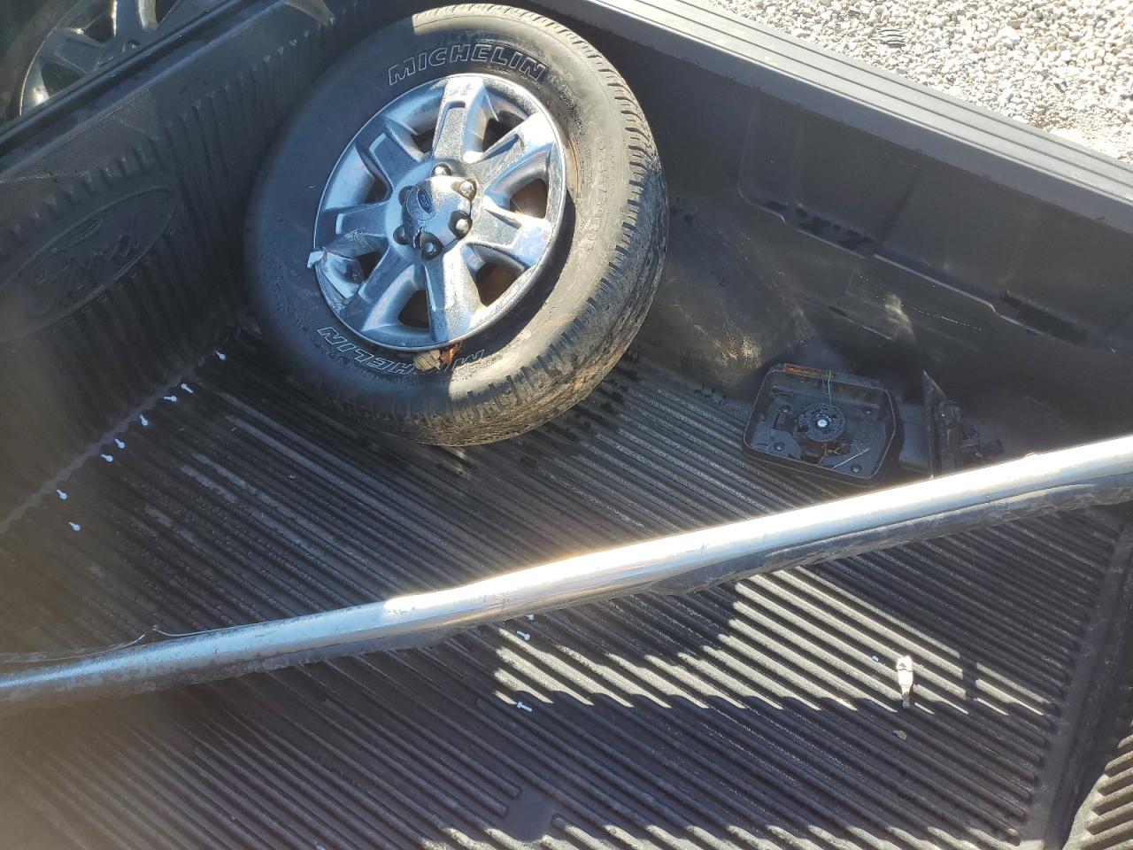 2014 Ford F150 Supercrew VIN: 1FTFW1CF5EKG29263 Lot: 90365525