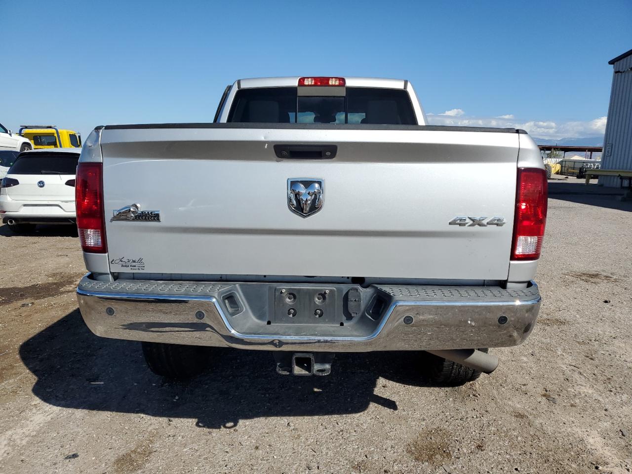 2018 Ram 2500 Slt VIN: 3C6UR5DJ2JG301364 Lot: 82595105