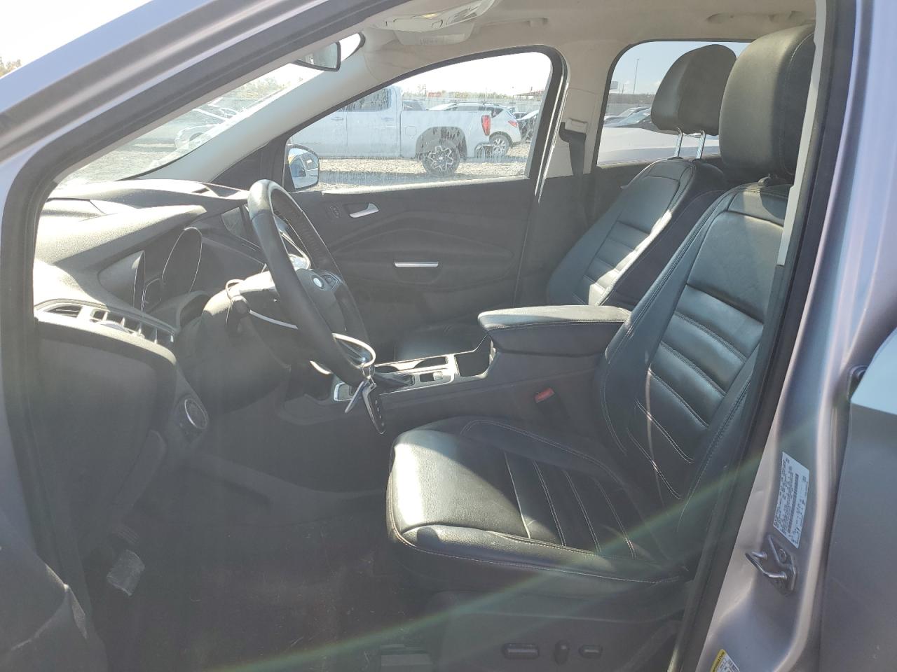 2017 Ford Escape Titanium VIN: 1FMCU0J95HUA14054 Lot: 91012485