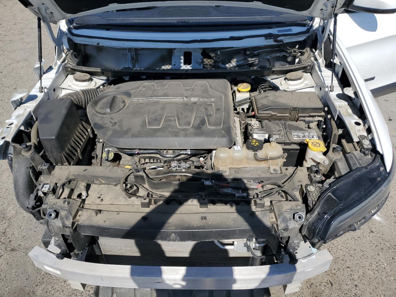 2019 Jeep Cherokee Latitude Plus VIN: 1C4PJLLXXKD286392 Lot: 85587745