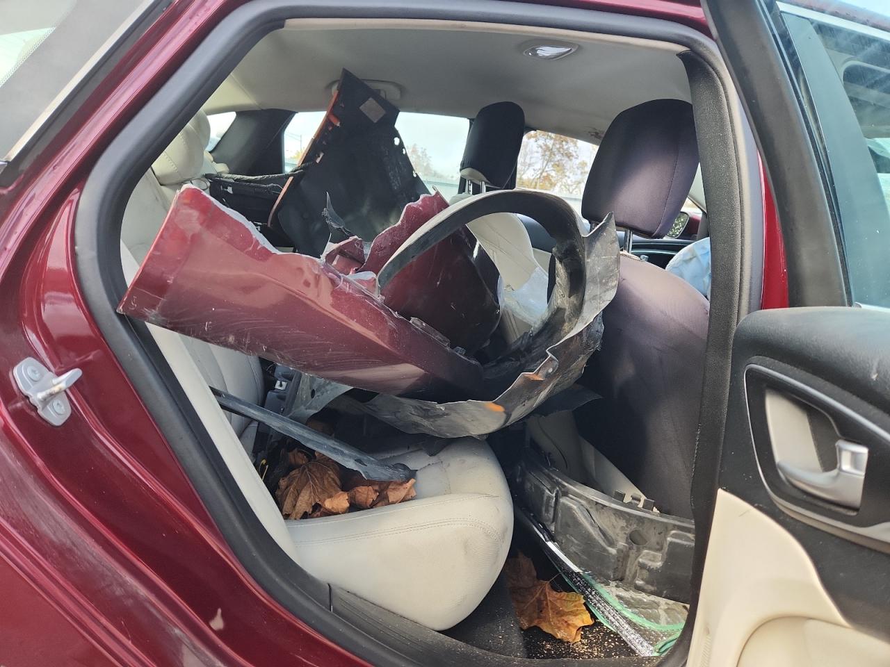 2015 Chrysler 200 Limited VIN: 1C3CCCAB1FN743577 Lot: 90663775