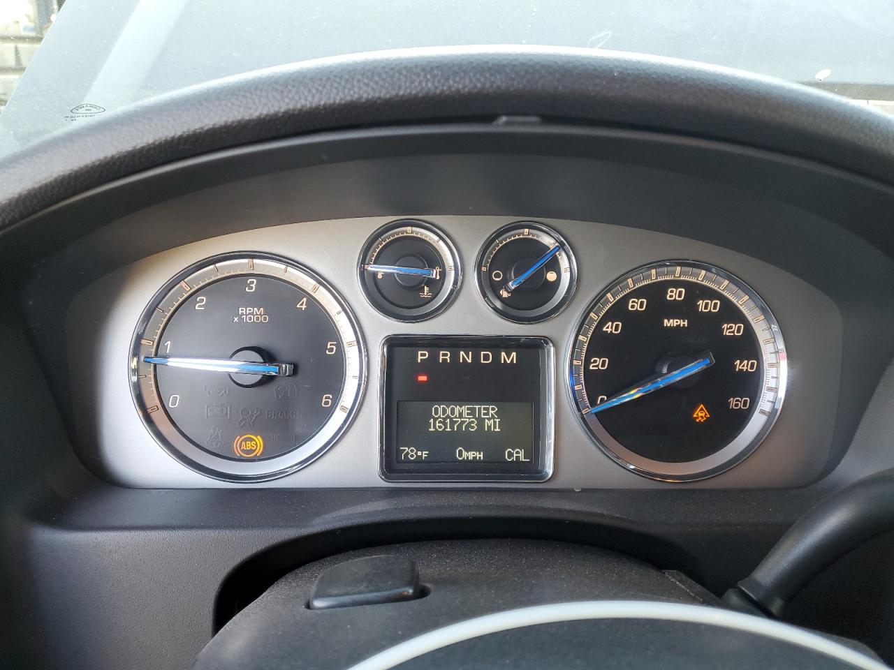 2009 Cadillac Escalade Luxury VIN: 1GYFK23259R163758 Lot: 90480105