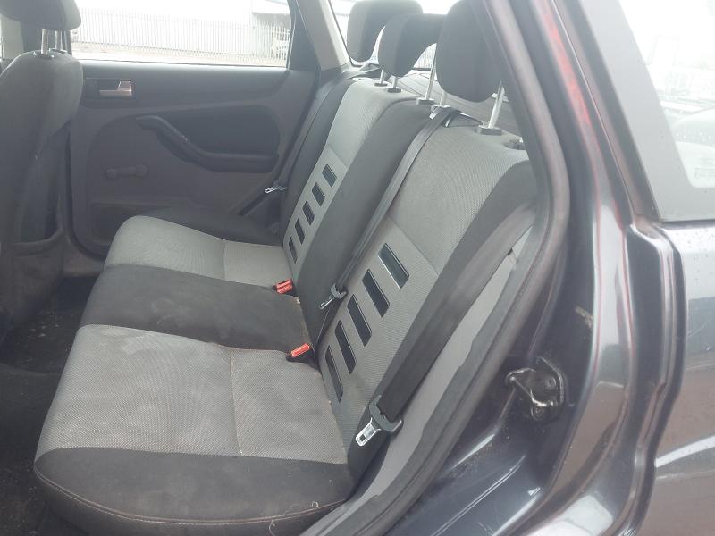 2010 FORD FOCUS 1.6 ZETEC 5DR AUTO