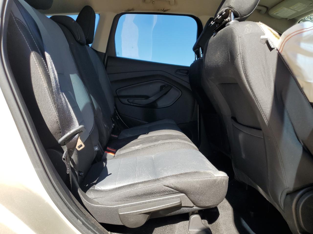 2018 Ford Escape S VIN: 1FMCU0F74JUC60364 Lot: 87306825