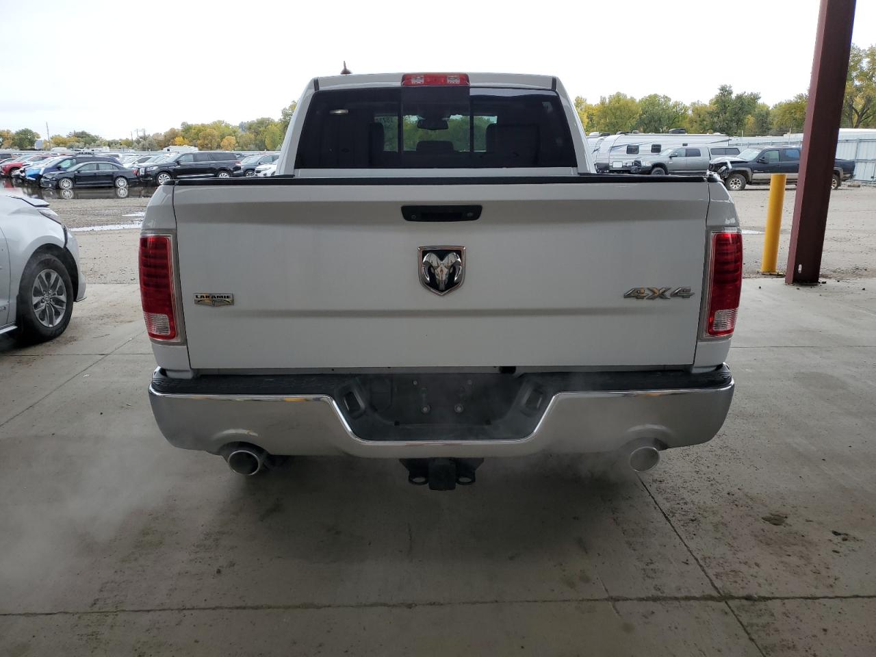 2015 Ram 1500 Laramie VIN: 1C6RR7NT9FS600304 Lot: 82349435