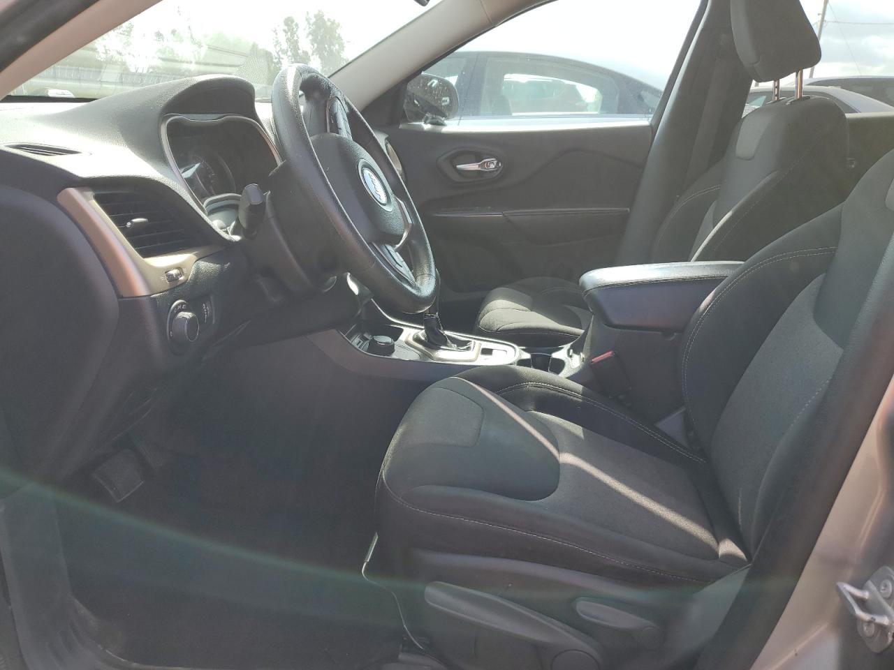 2016 Jeep Cherokee Sport VIN: 1C4PJMAB7GW295592 Lot: 81895715