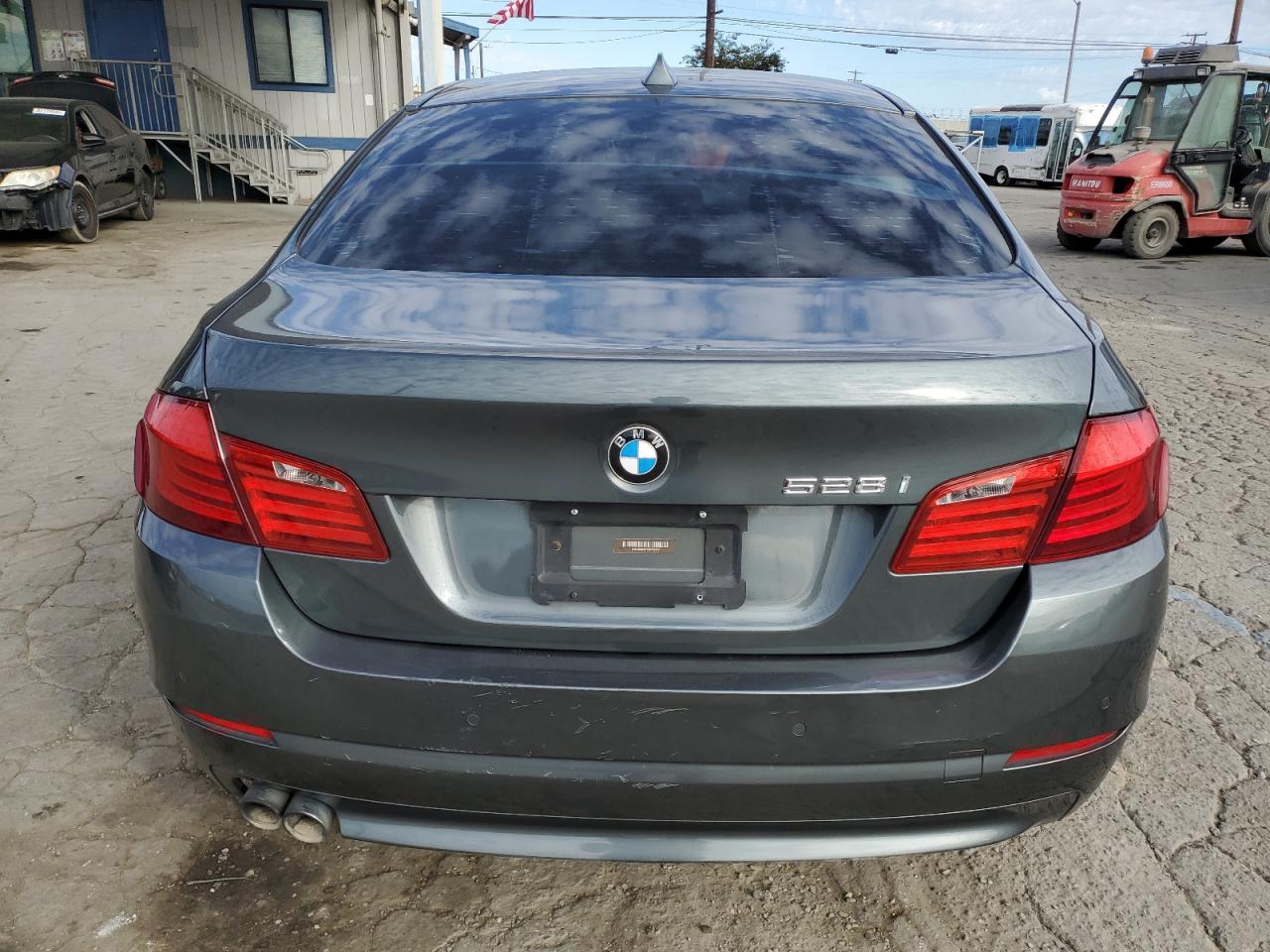 2012 BMW 528 I VIN: WBAXG5C57CDW24290 Lot: 81973995