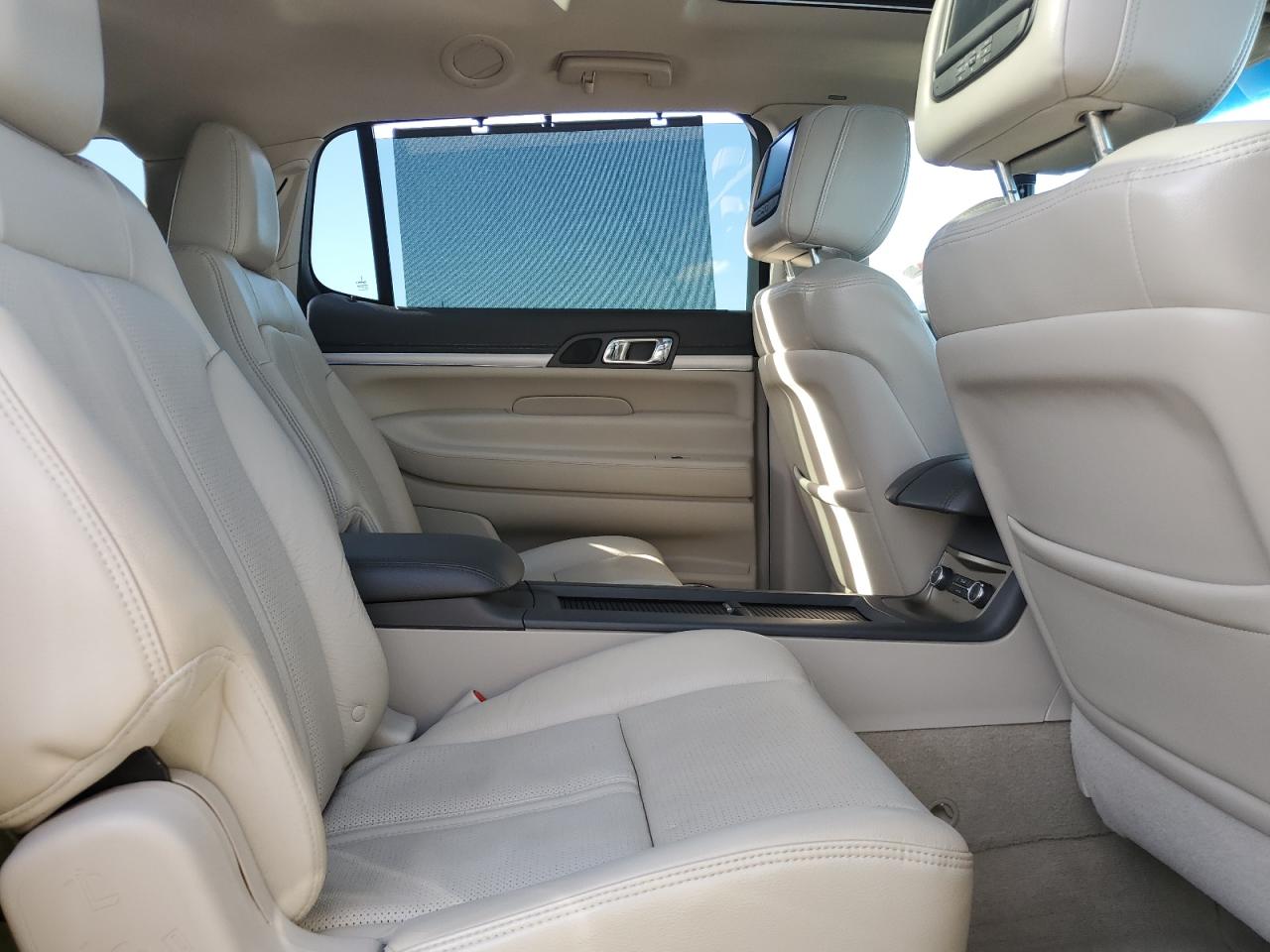 2011 Lincoln Mkt VIN: 2LMHJ5AT5BBJ51164 Lot: 82667545