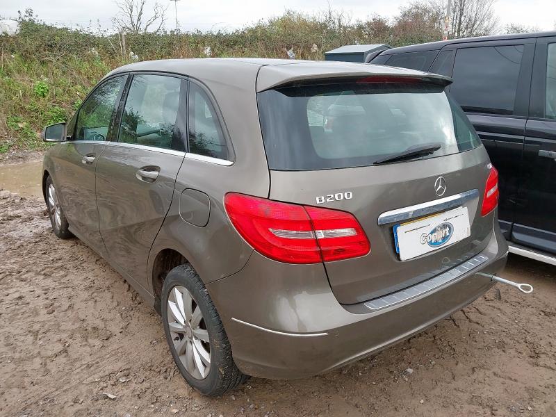 2012 MERCEDES-BENZ B CLASS B200 CDI BLUEEFFICIENCY SE 5DR AUTO