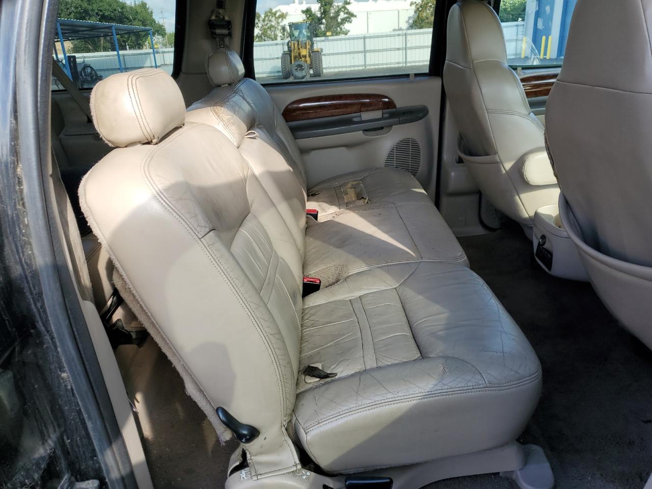 2001 Ford Excursion Limited VIN: 1FMNU43S71EA38811 Lot: 82316295