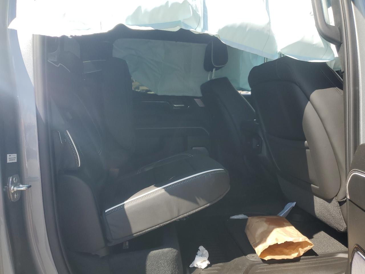 2025 GMC Sierra K1500 At4X VIN: 3GTUUFE82SG338439 Lot: 81958145