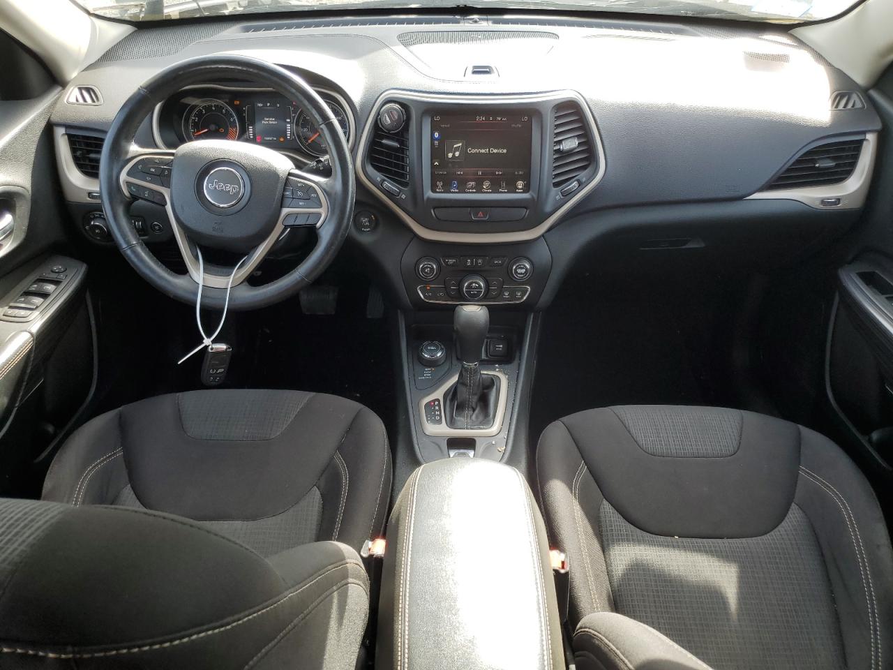 2015 Jeep Cherokee Latitude VIN: 1C4PJMCS4FW599670 Lot: 85087025