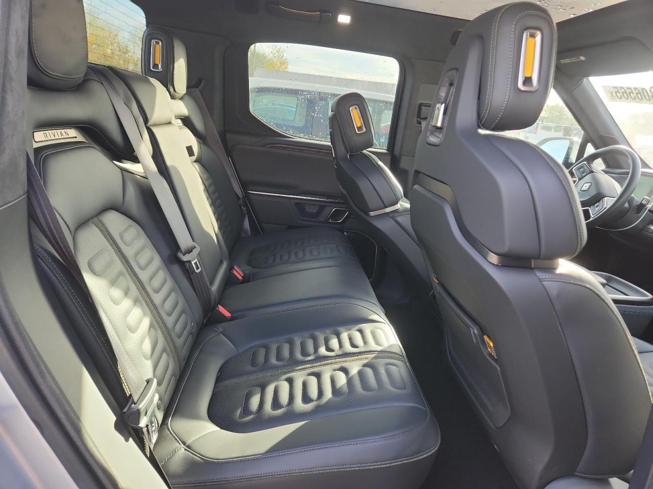 2022 Rivian R1T Adventure VIN: 7FCTGAAA9NN008835 Lot: 89806565