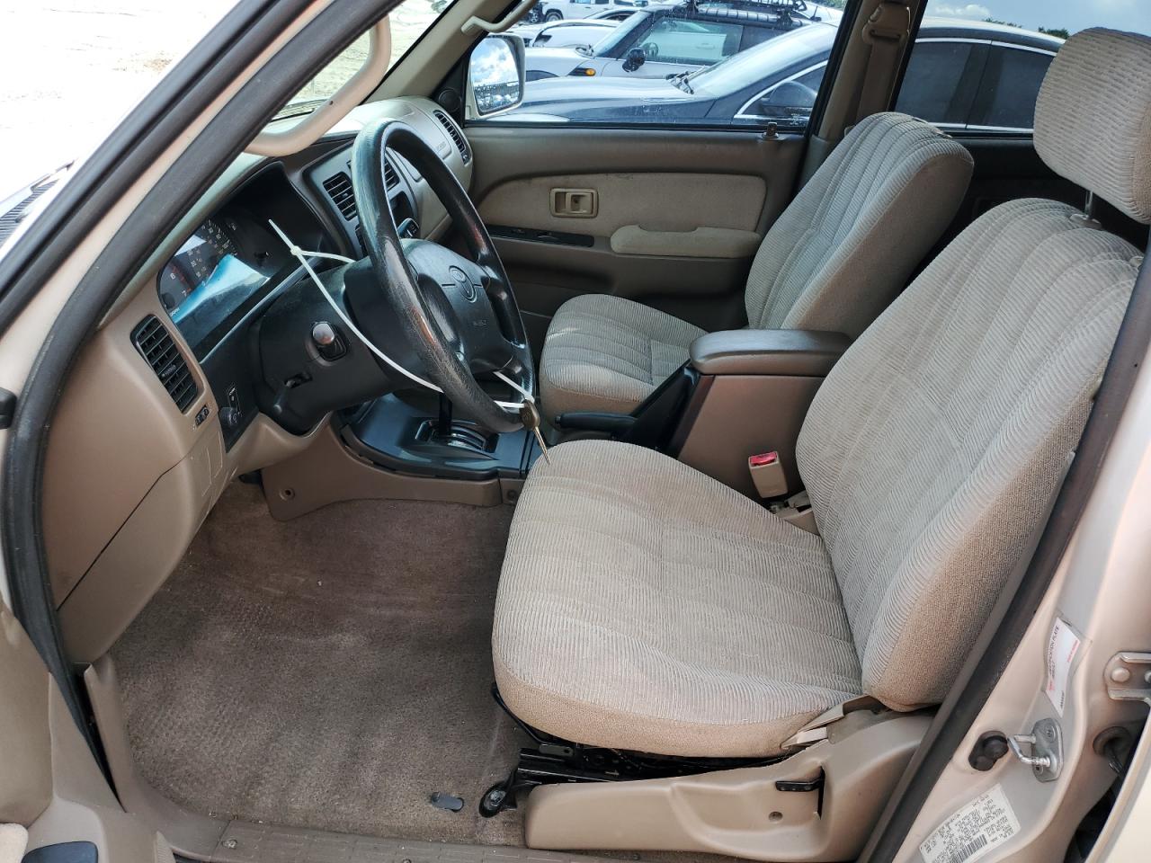 2000 Toyota 4Runner Sr5 VIN: JT3GN86R1Y0174261 Lot: 86069815