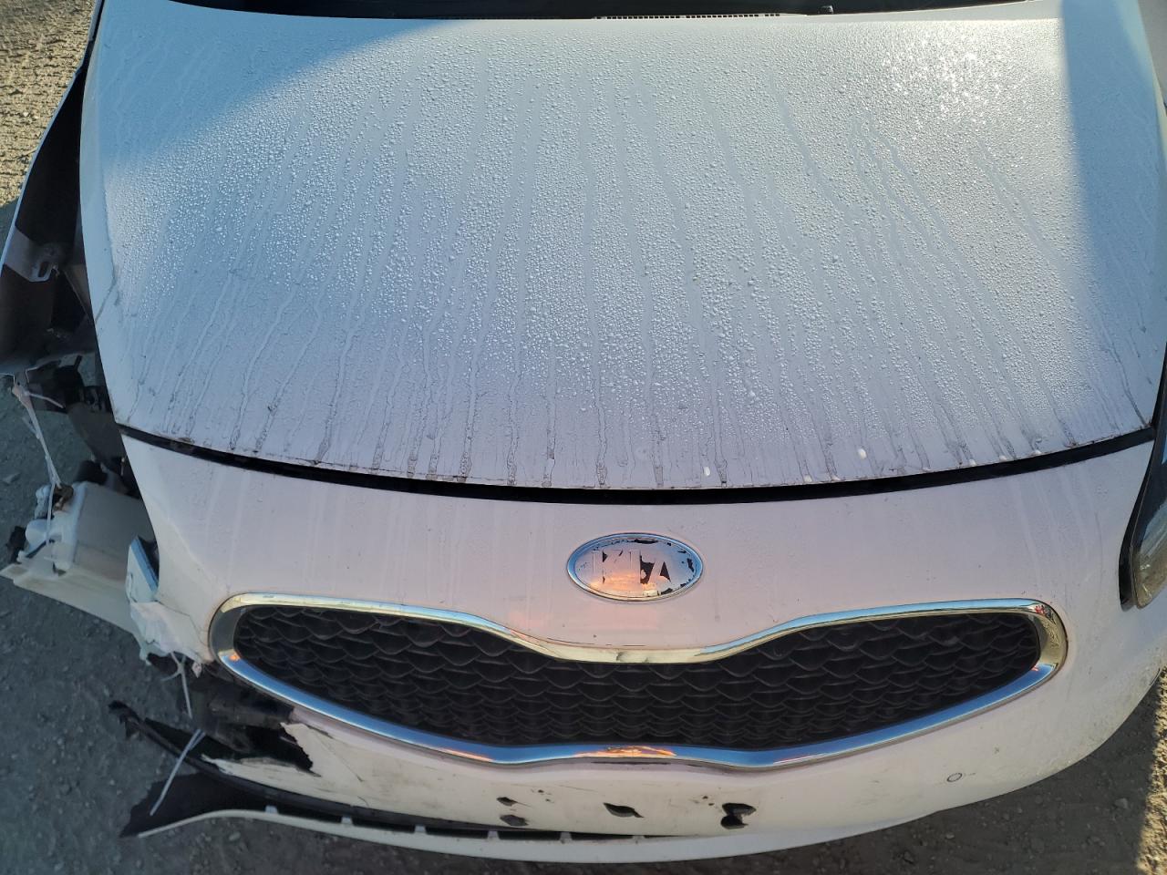 2015 Kia Rondo VIN: KNAHU8A35F7082111 Lot: 81961815