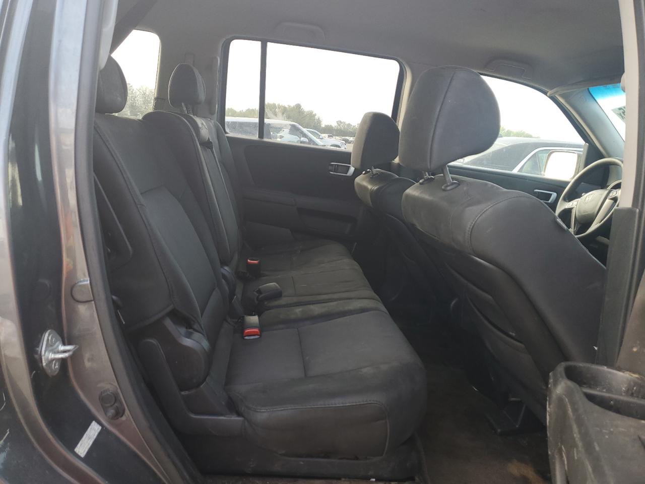 2011 Honda Pilot Ex VIN: 5FNYF4H44BB021387 Lot: 81690345