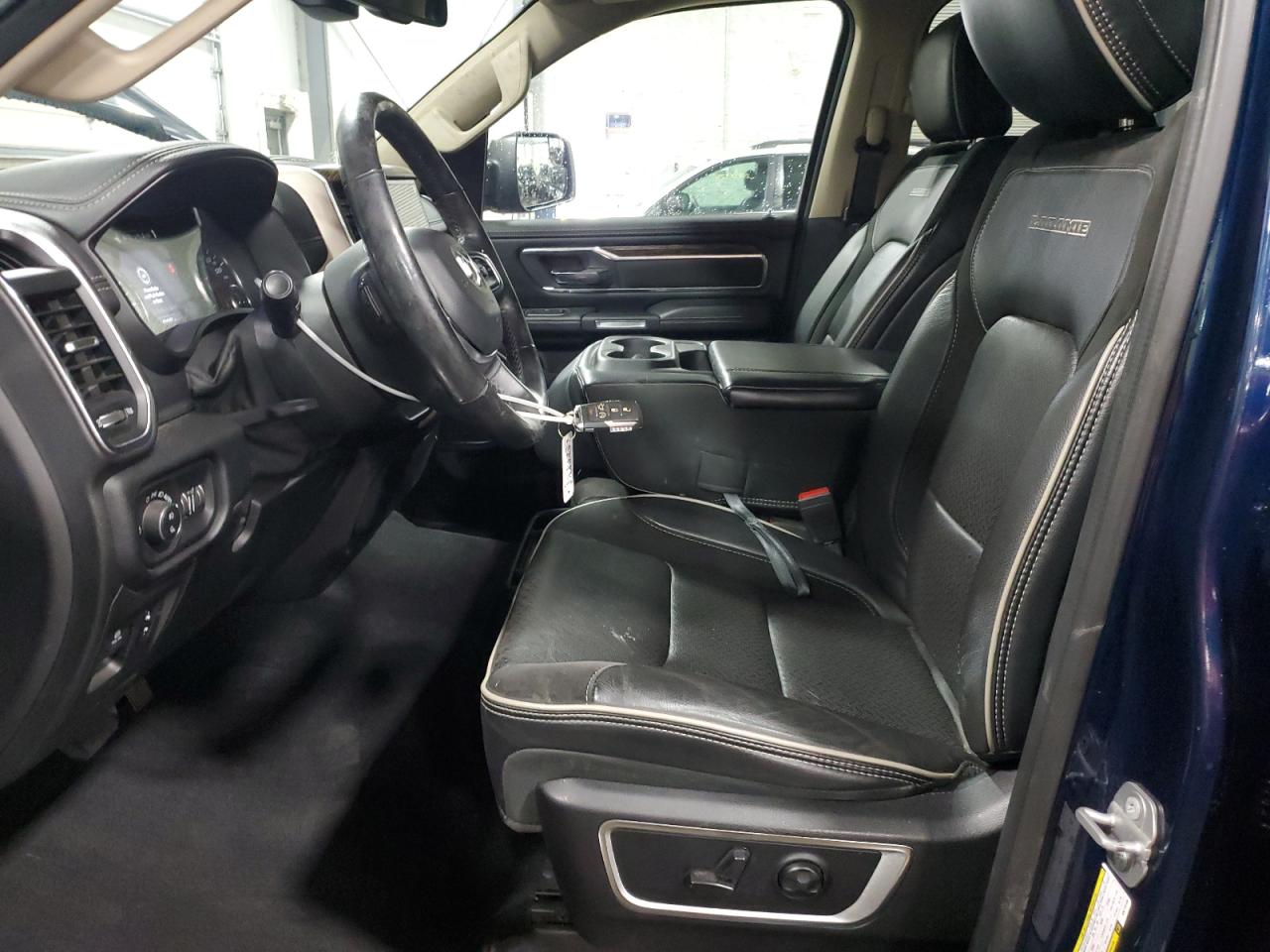 2019 Ram 1500 Laramie VIN: 1C6SRFJT9KN773136 Lot: 82158855