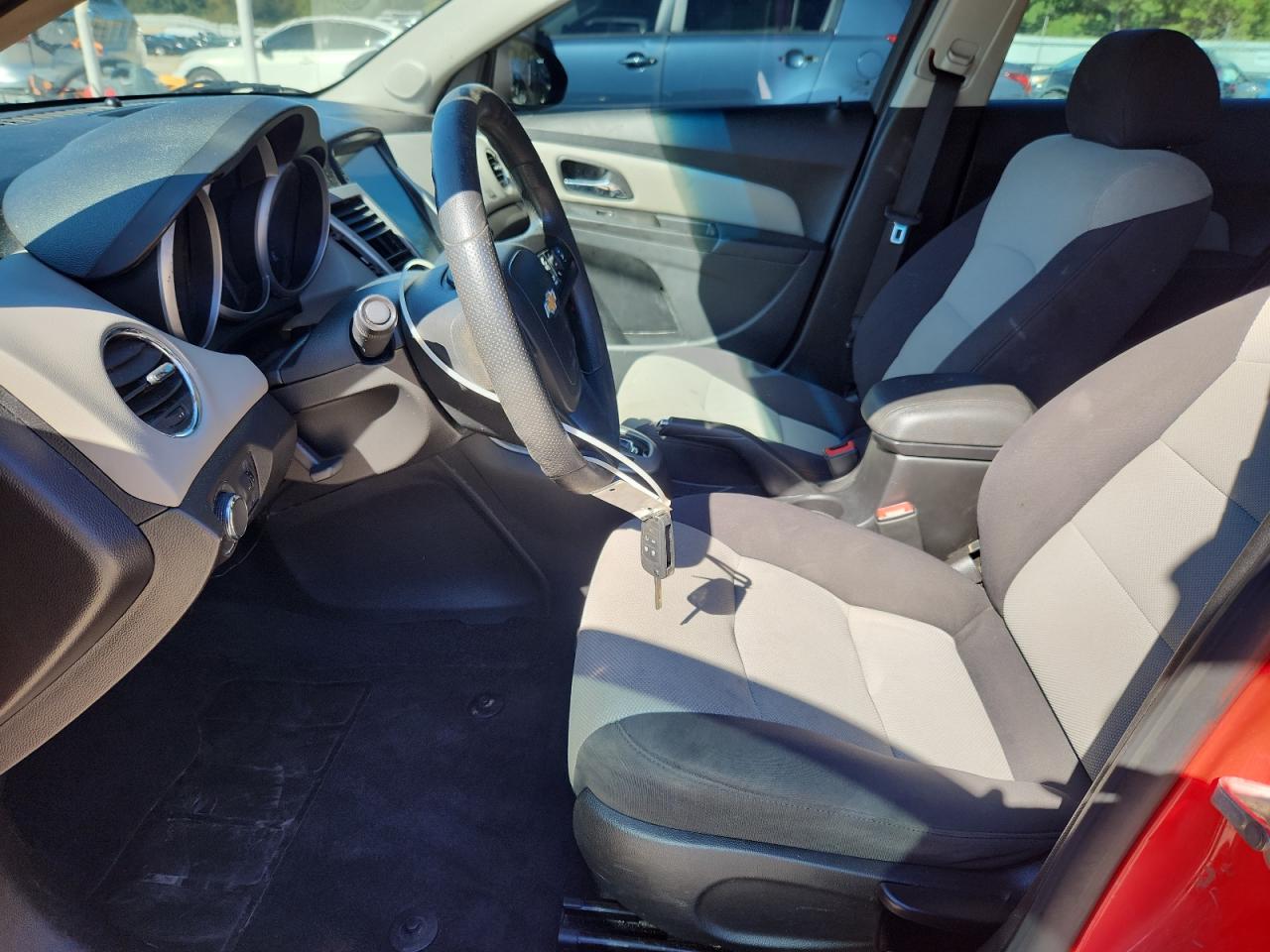 2014 Chevrolet Cruze Ls VIN: 1G1PA5SH2E7142823 Lot: 89671285