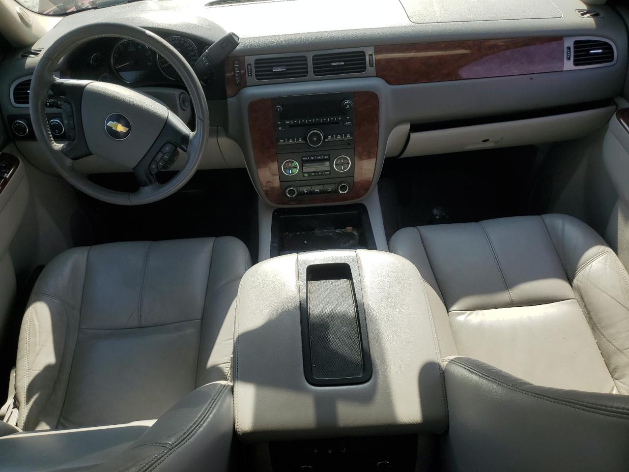 2010 Chevrolet Tahoe K1500 Lt VIN: 1GNUKBE09AR257078 Lot: 84523195