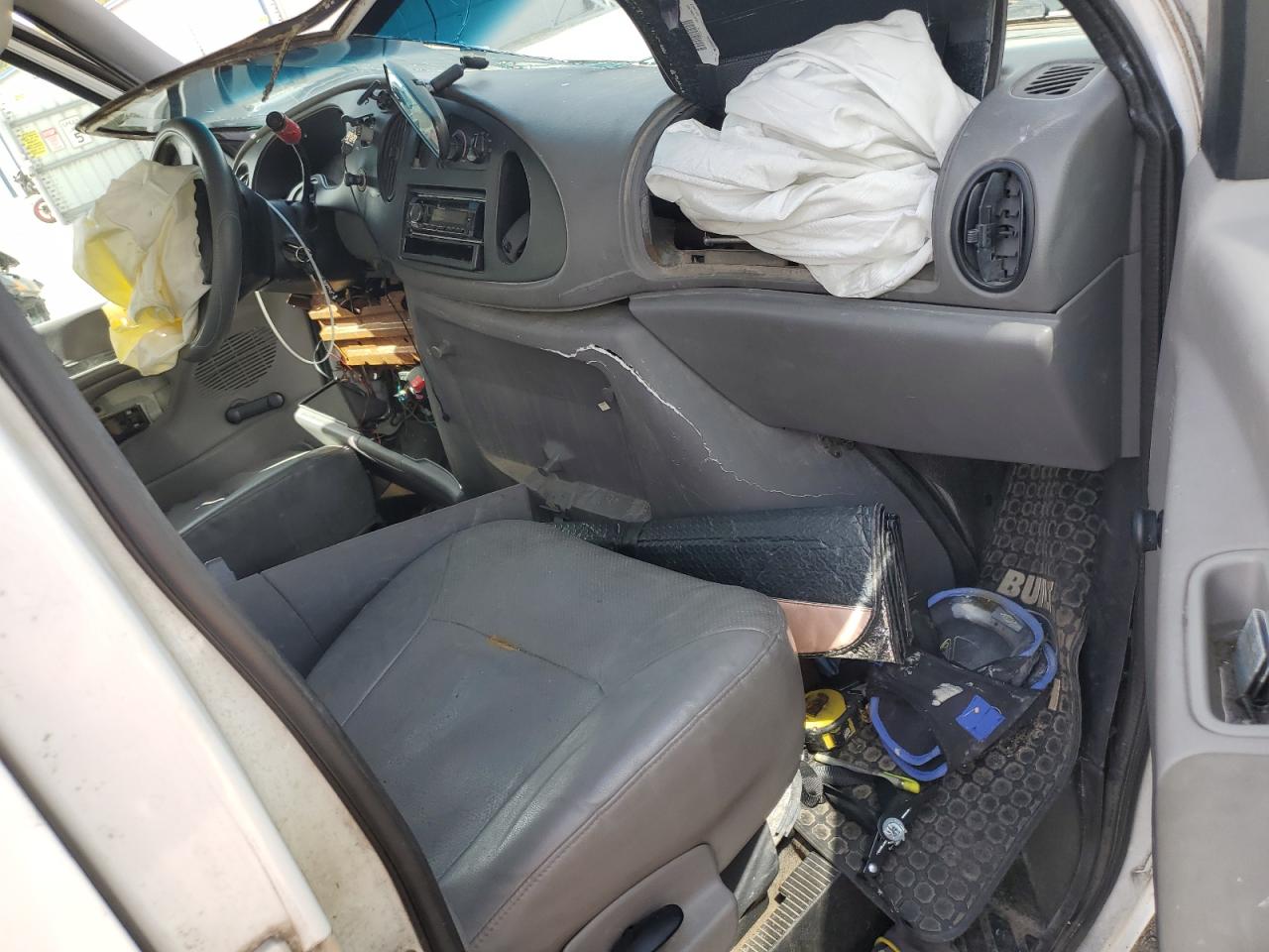 2001 Ford Econoline E250 Van VIN: 1FTNS24L41HB03795 Lot: 81961315