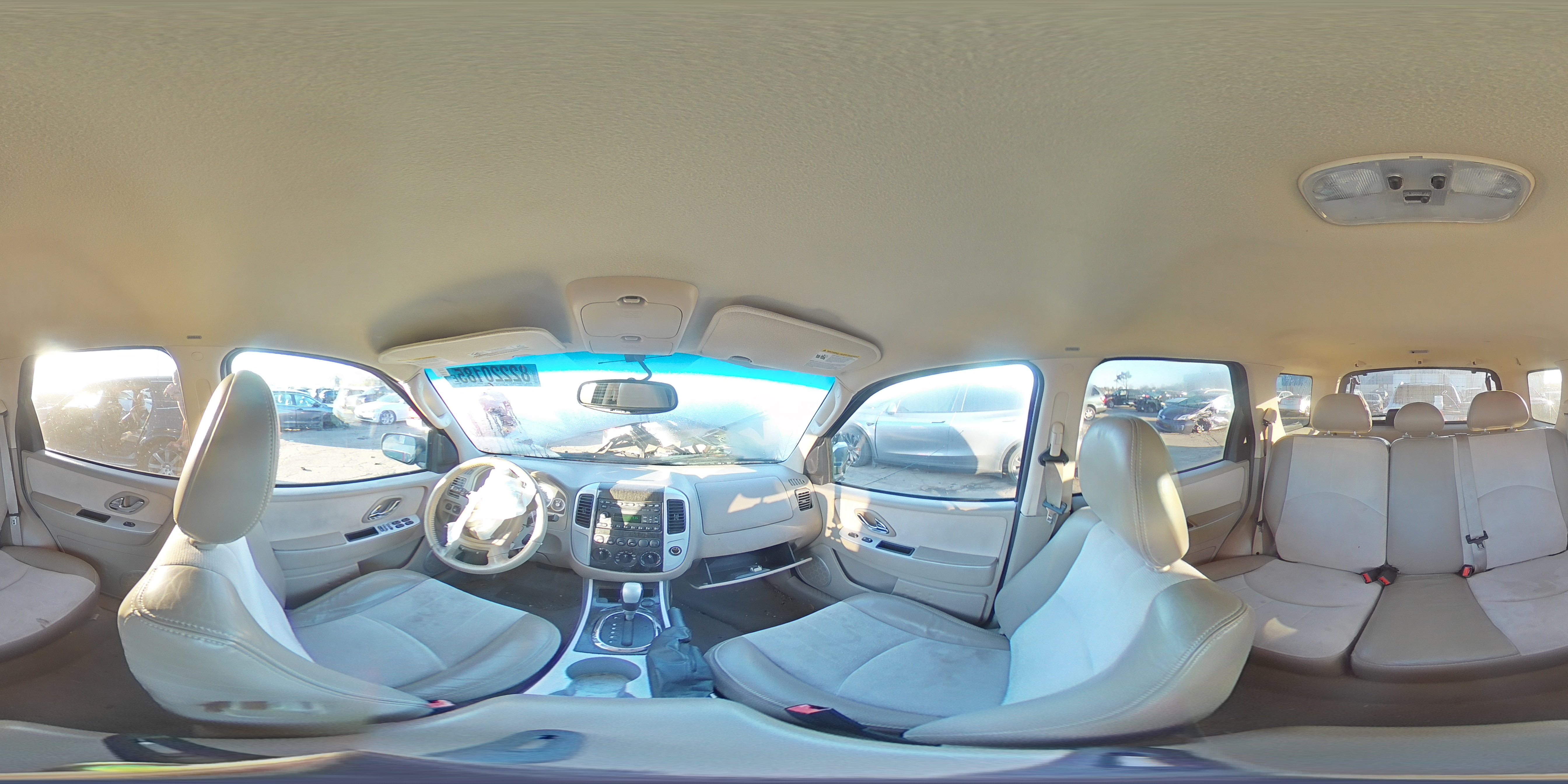 2005 Mercury Mariner VIN: 4M2CU57155DJ08282 Lot: 82220185