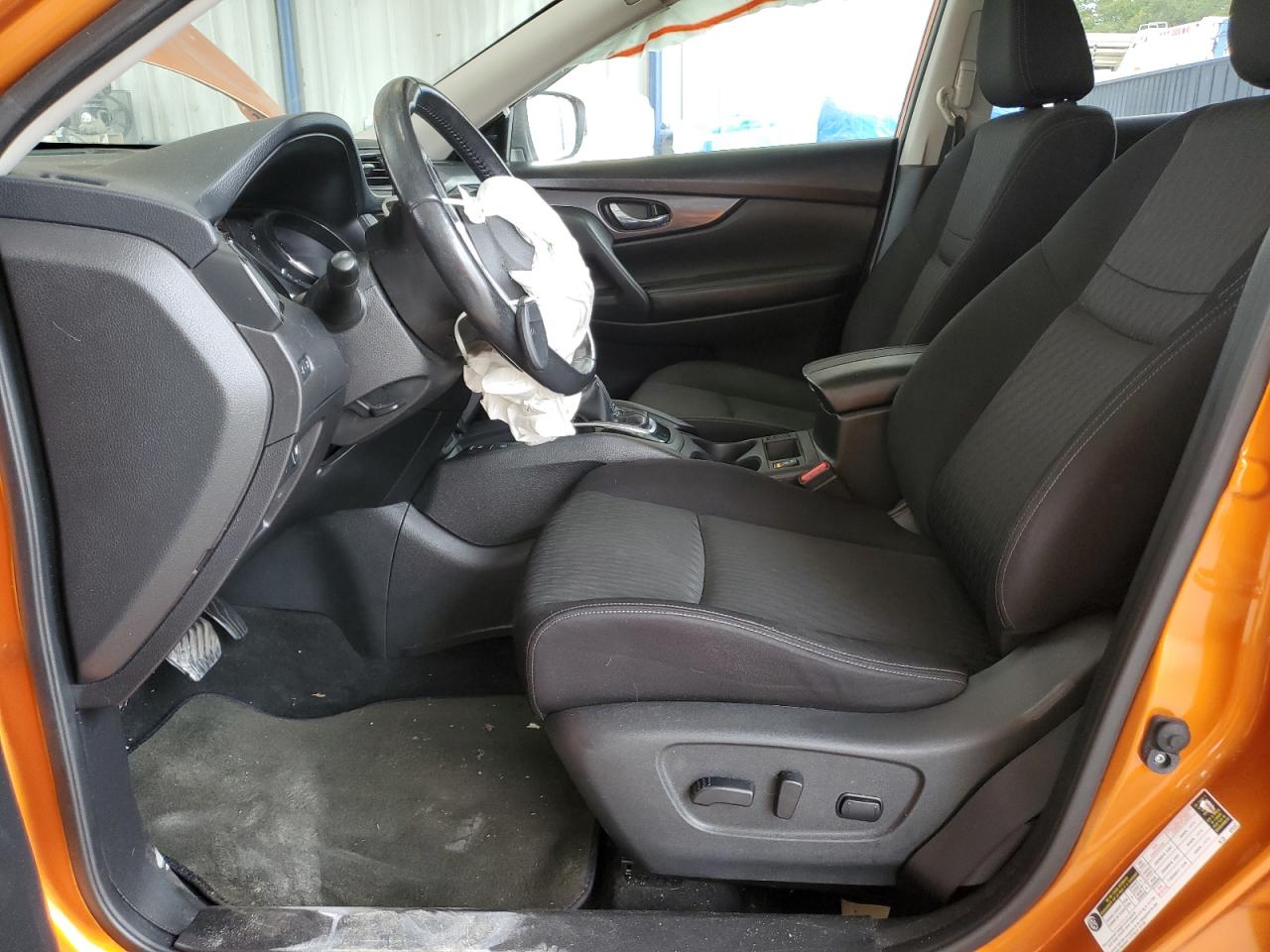 2019 Nissan Rogue S VIN: JN8AT2MV4KW374998 Lot: 85543375