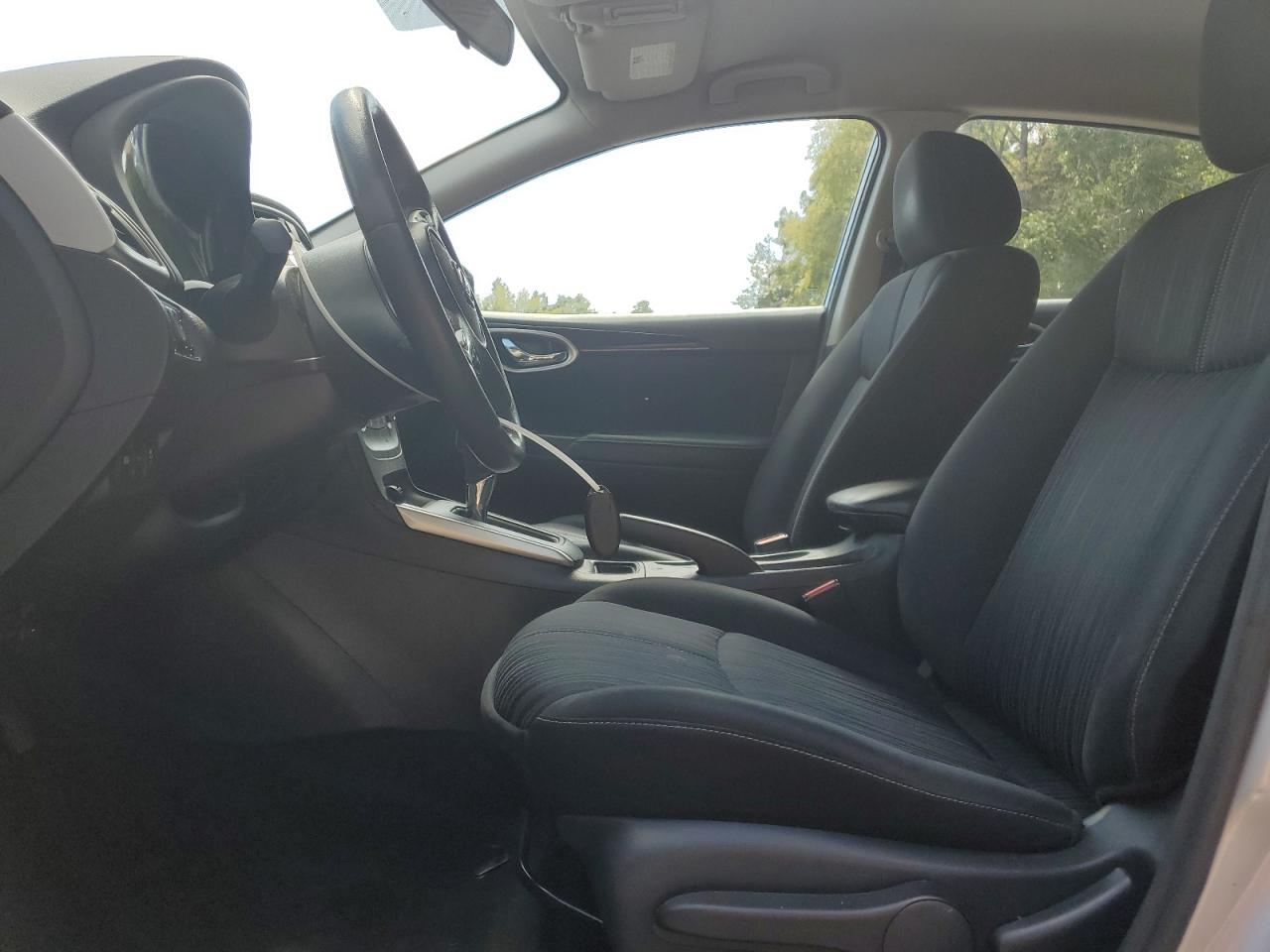 2016 Nissan Sentra S VIN: 3N1AB7AP5GL675779 Lot: 82183975