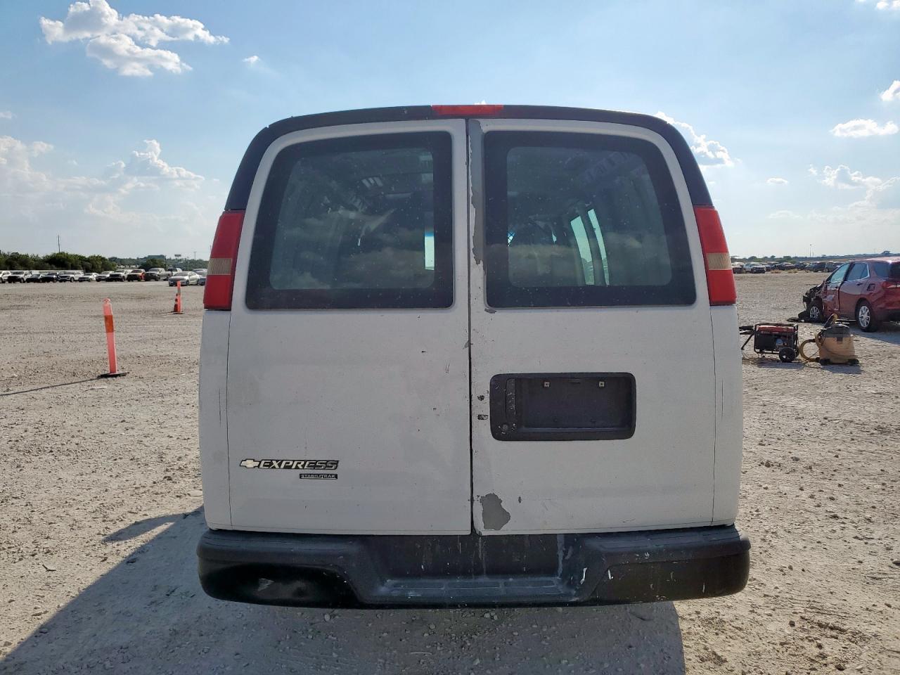 2012 Chevrolet Express G1500 VIN: 1GCSGAFX4C1124687 Lot: 85580415