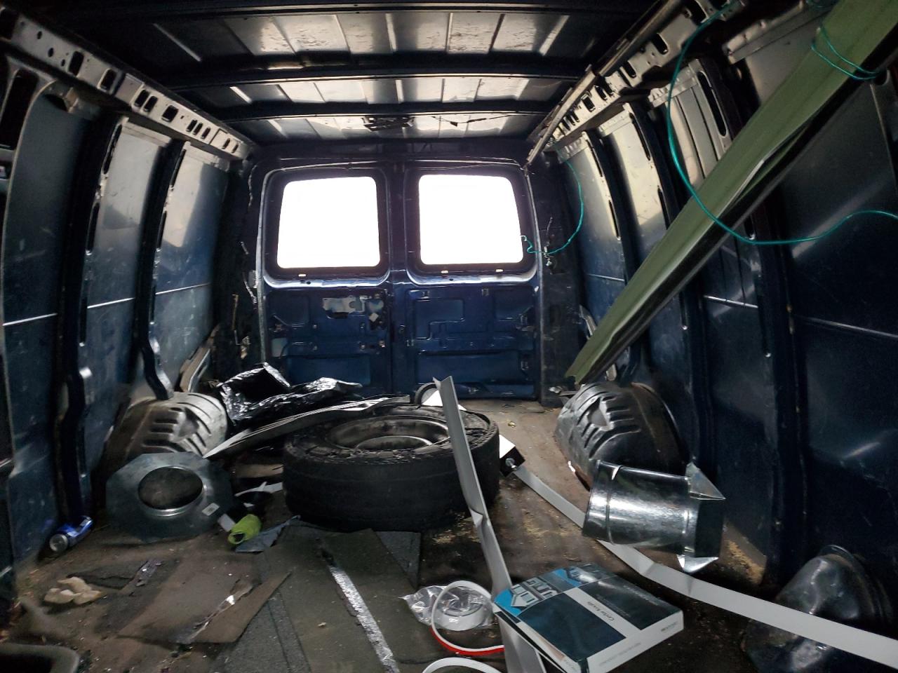 2004 GMC Savana G2500 VIN: 1GTGG29V941101803 Lot: 85508195