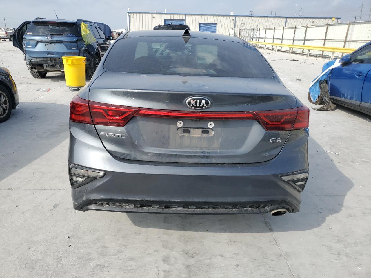 2021 Kia Forte Ex VIN: 3KPF54AD1ME373078 Lot: 87306085