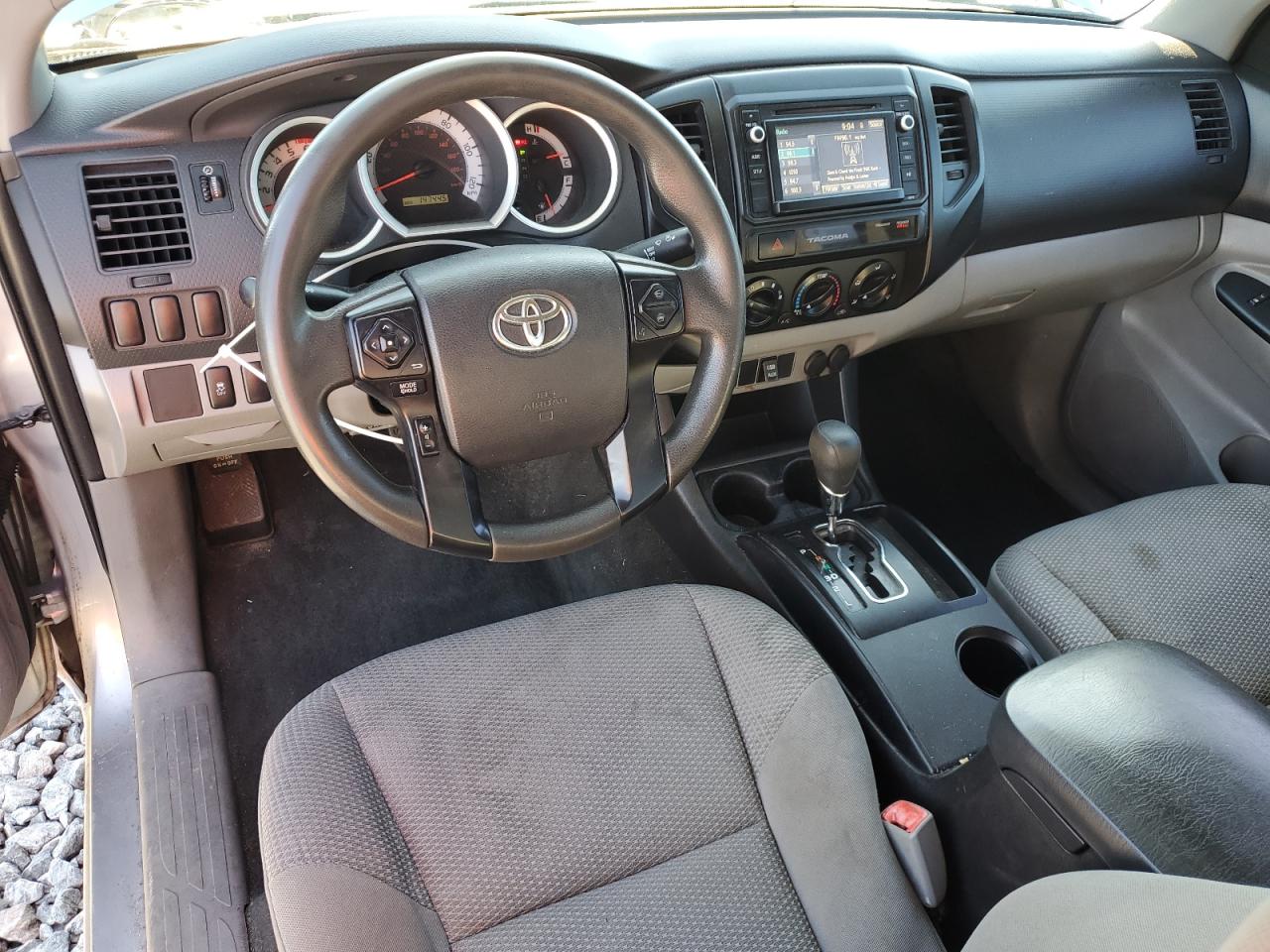 2015 Toyota Tacoma Access Cab VIN: 5TFTX4CN6FX065605 Lot: 82310385