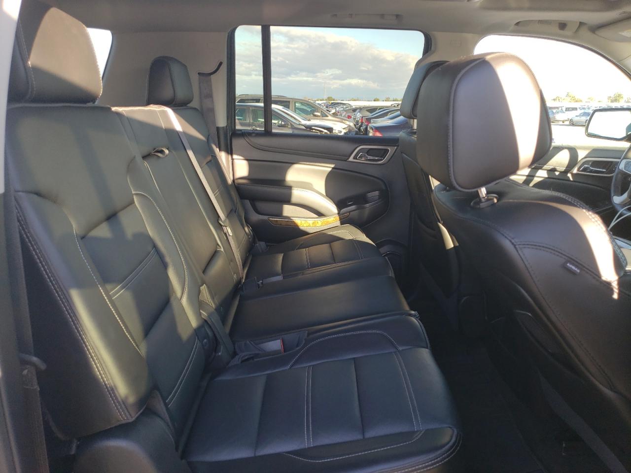 2016 GMC Yukon Xl Denali VIN: 1GKS2HKJ5GR364786 Lot: 82486745