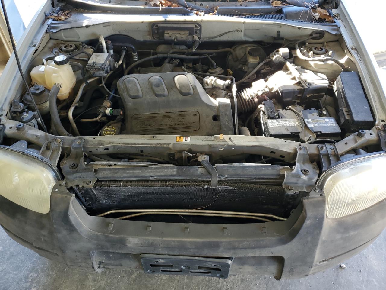2004 Ford Escape Xls VIN: 1FMYU92154KA14340 Lot: 87275905