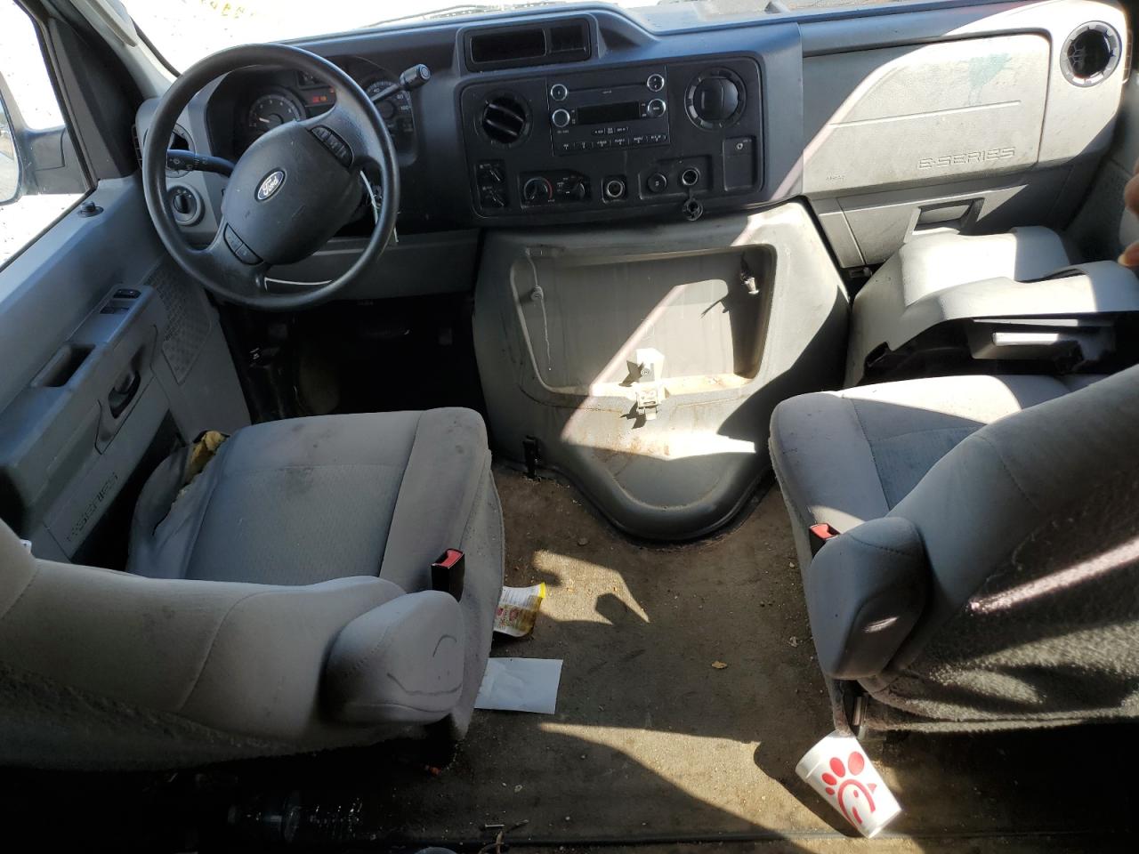 2012 Ford Econoline E350 Super Duty Wagon VIN: 1FBSS3BL9CDA76149 Lot: 82611975