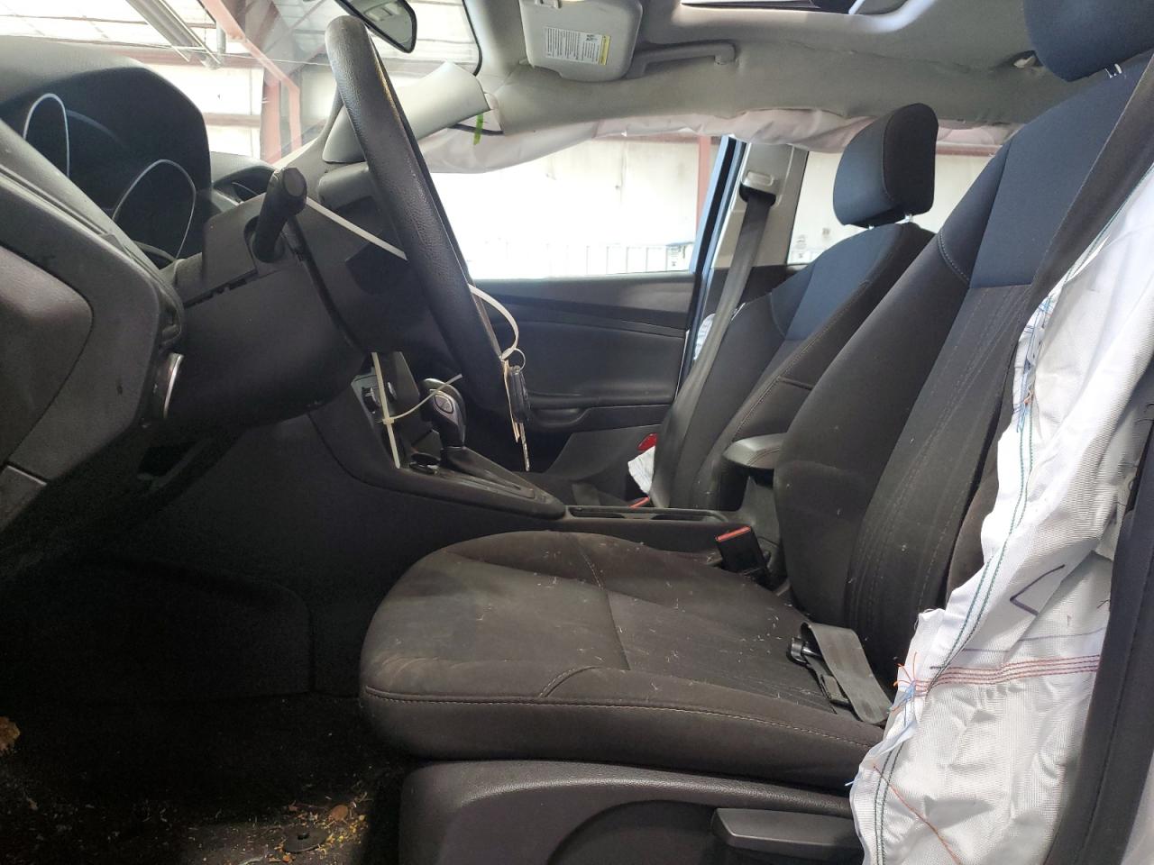 2016 Ford Focus Se VIN: 1FADP3K23GL294358 Lot: 86063815