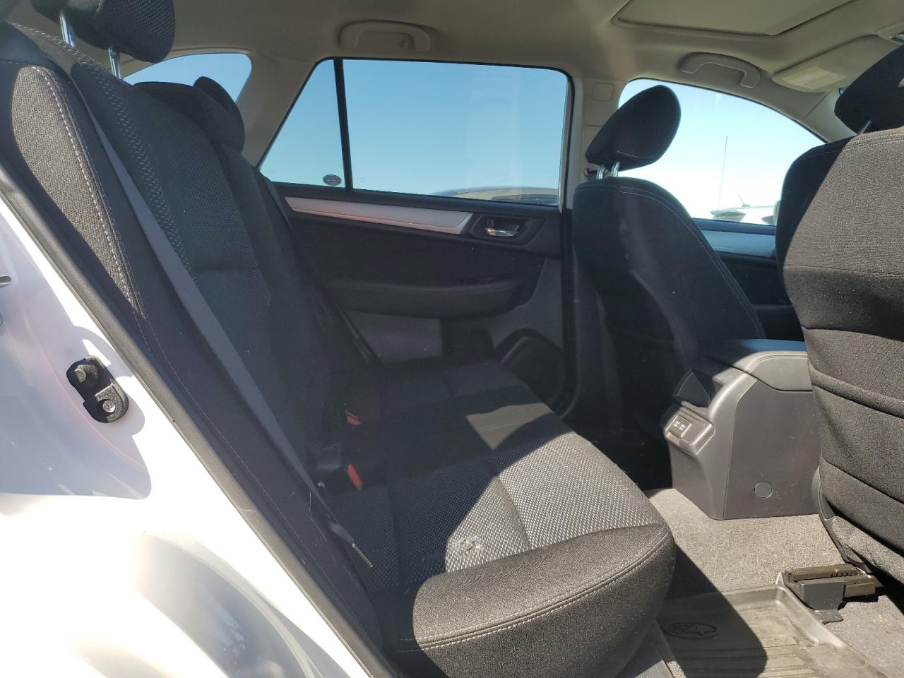 2019 Subaru Outback 2.5I Premium VIN: 4S4BSAHC6K3205388 Lot: 82269325