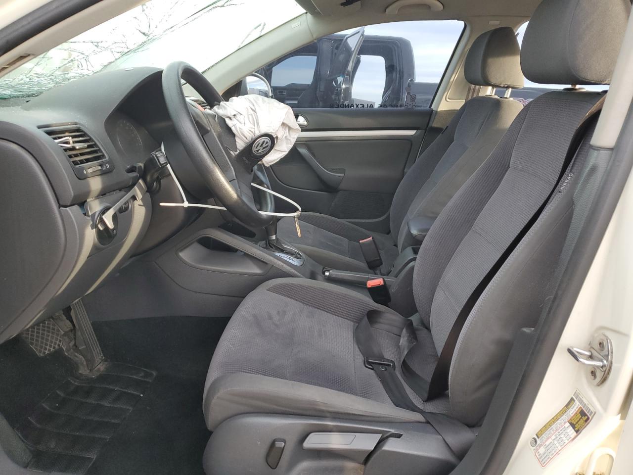 2008 Volkswagen Jetta S VIN: 3VWJM71K88M010296 Lot: 82345115