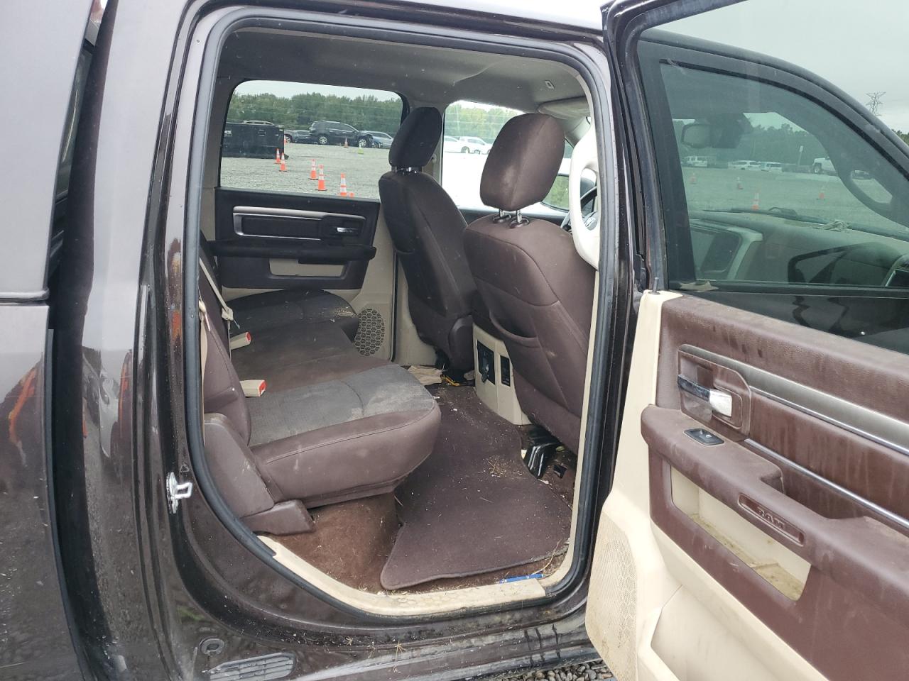 2017 Ram 1500 Slt VIN: 3C6RR7LT0HG689967 Lot: 89687785