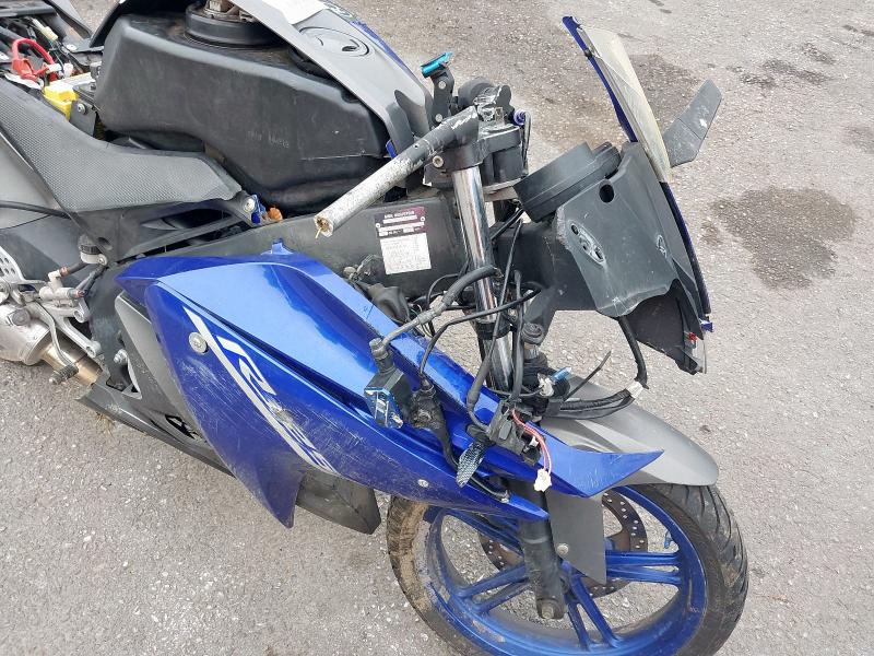 2013 YAMAHA YZF R125 