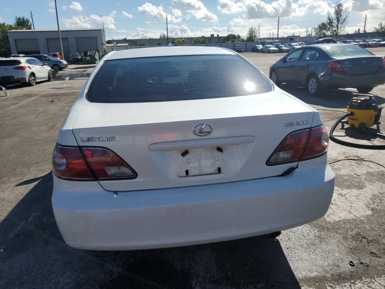 2003 Lexus Es 300 VIN: JTHBF30G836010846 Lot: 85865885