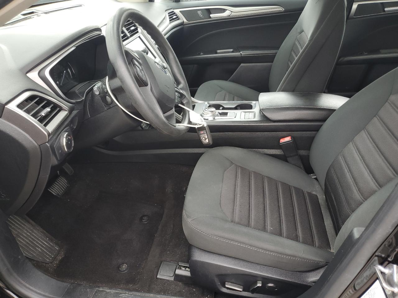 2020 Ford Fusion Se VIN: 3FA6P0HD4LR257153 Lot: 85541025