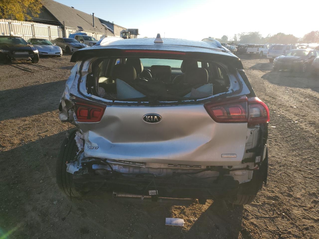 2017 Kia Niro Ex VIN: KNDCC3LC2H5053731 Lot: 90145915