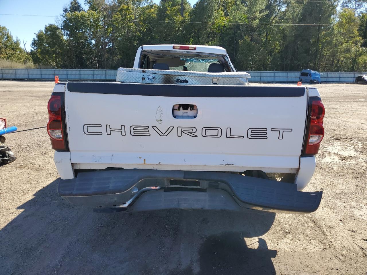 2003 Chevrolet Silverado C1500 VIN: 1GCEC14X93Z252422 Lot: 86641195