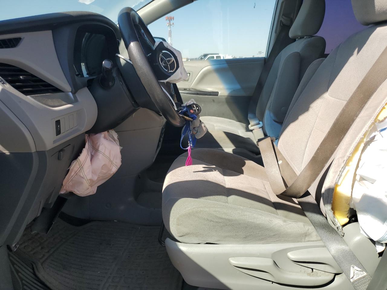 2016 Toyota Sienna VIN: 5TDZK3DCXGS714572 Lot: 85376175