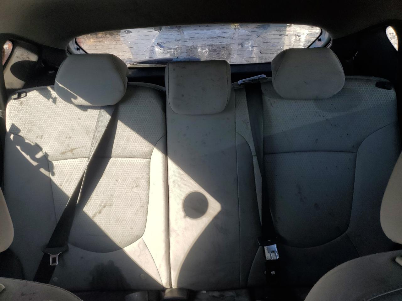 2015 Hyundai Accent Gls VIN: KMHCU5AE9FU204611 Lot: 82294765